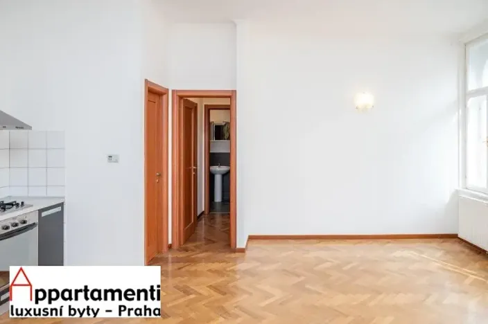Prodej bytu 2+kk, Praha - Nové Město, 52 m2