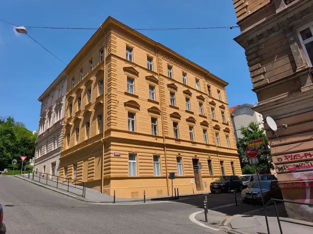 Prodej bytu 1+kk, Praha - Smíchov, Grafická, 15 m2