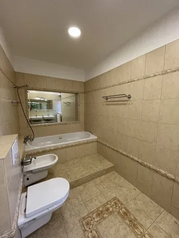 Pronájem rodinného domu, Praha - Suchdol, Havraní, 355 m2