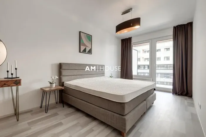 Pronájem bytu 2+kk, Praha - Strašnice, Zvěřinova, 57 m2