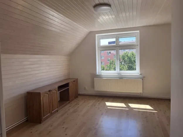 Pronájem bytu 2+kk, Frýdek-Místek - Frýdek, Jiráskova, 52 m2