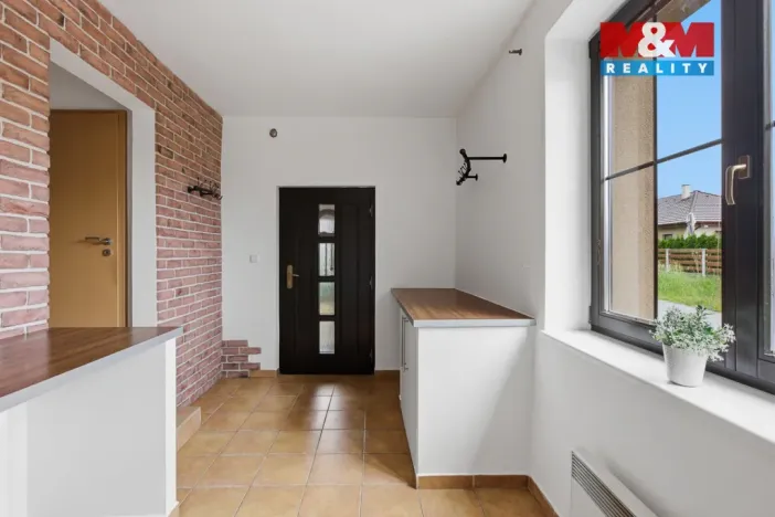 Prodej rodinného domu, Kněževes, U haldy, 155 m2