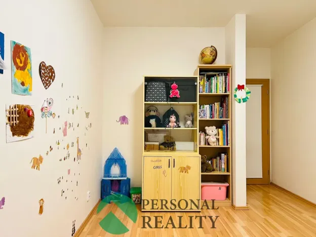 Prodej bytu 4+kk, Milovice, Kaštanová, 92 m2
