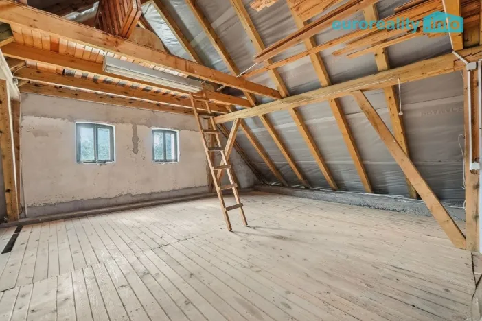 Prodej rodinného domu, Ralsko - Hradčany, 113 m2