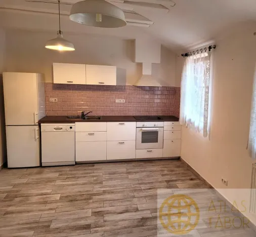 Pronájem bytu 2+kk, Tábor, Převrátilská, 46 m2