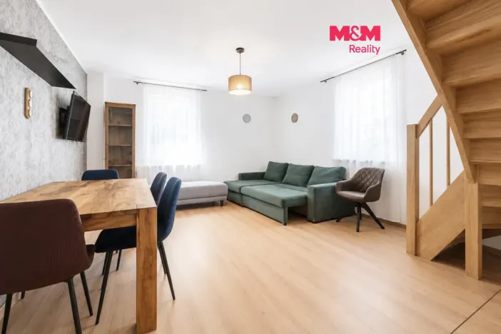 Prodej bytu 3+1, Zlín, Padělky IX, 82 m2
