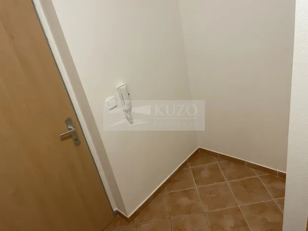 Pronájem bytu 2+kk, Plzeň - Východní Předměstí, Květná, 51 m2