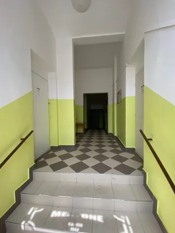 Prodej atypického bytu, Karlovy Vary, I. P. Pavlova, 50 m2