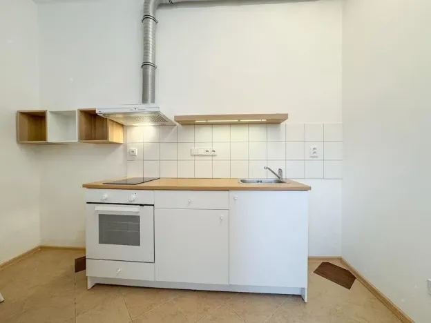 Pronájem bytu 1+1, Žatec, Hájkova, 32 m2