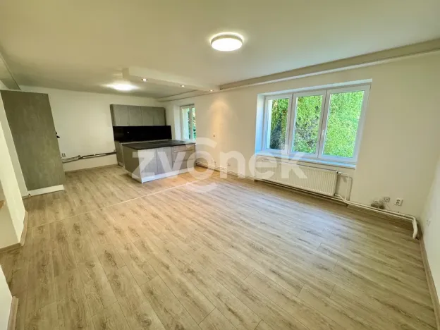Pronájem bytu 2+kk, Zlín, Kamenná, 63 m2