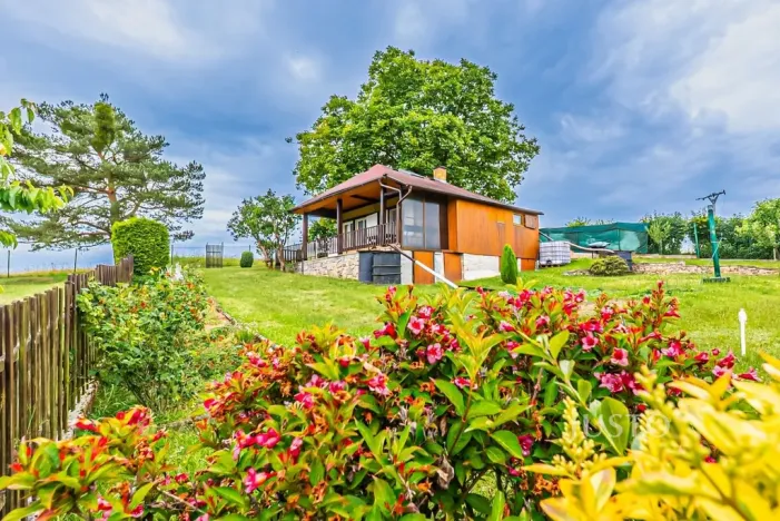 Prodej chaty, Lešany - Břežany, 38 m2