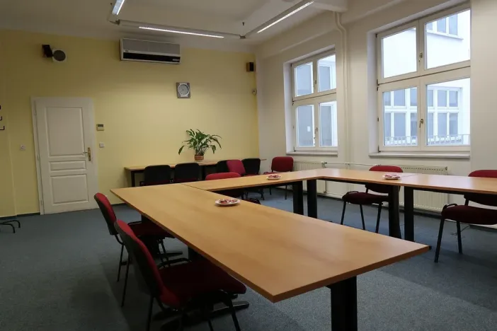 Pronájem kanceláře, Plzeň, náměstí Republiky, 34 m2