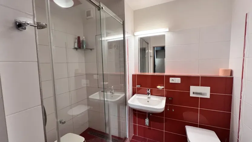 Prodej bytu 2+1, Zlín, Dukelská, 57 m2