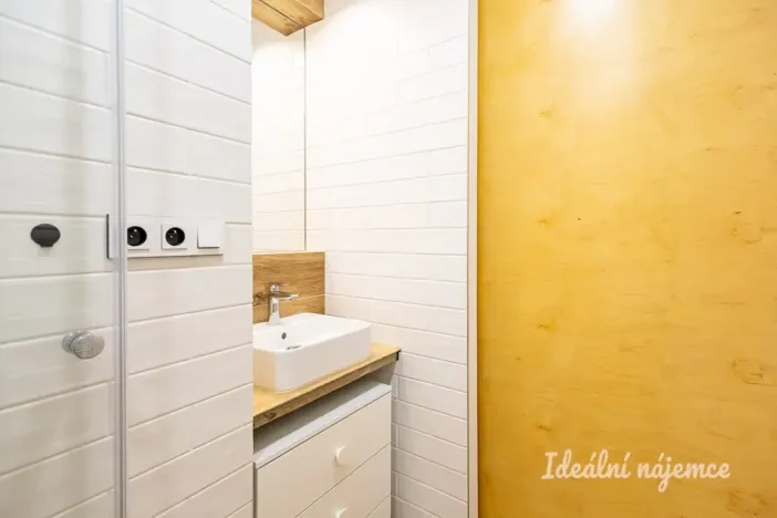 Pronájem bytu 4+1, Praha - Kamýk, Rytířova, 83 m2