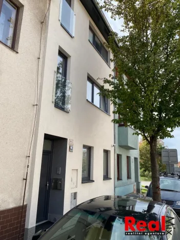 Pronájem bytu 1+kk, Brno, Skorkovského, 30 m2