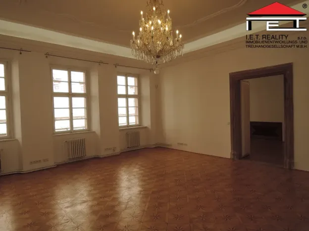 Pronájem kanceláře, Praha - Staré Město, Týnská, 114 m2