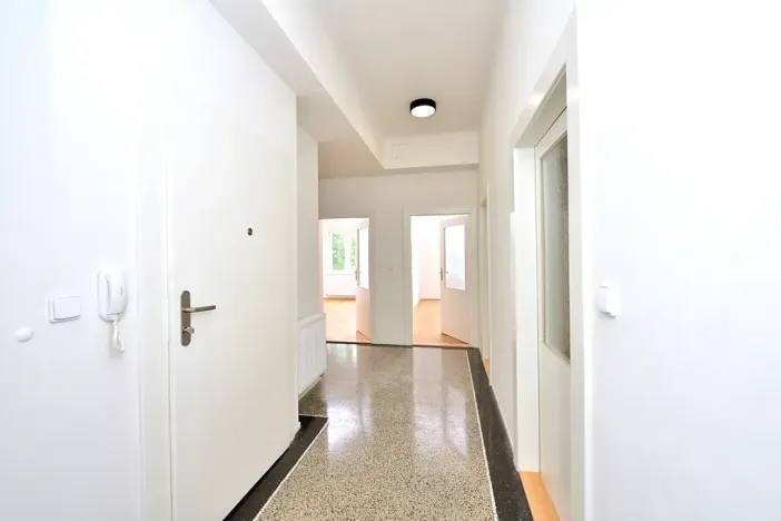 Pronájem bytu 3+kk, Praha - Kobylisy, Na Stírce, 82 m2