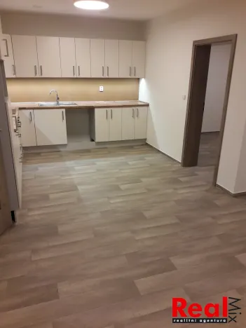 Pronájem bytu 3+kk, Rajhradice, Opatovická, 95 m2