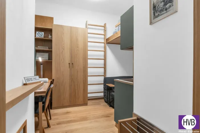 Prodej bytu 1+kk, Praha, Školská, 21 m2