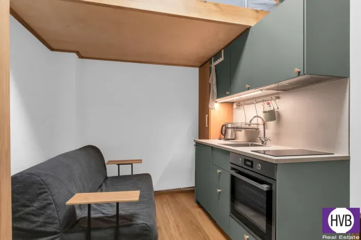 Prodej bytu 1+kk, Praha, Školská, 21 m2