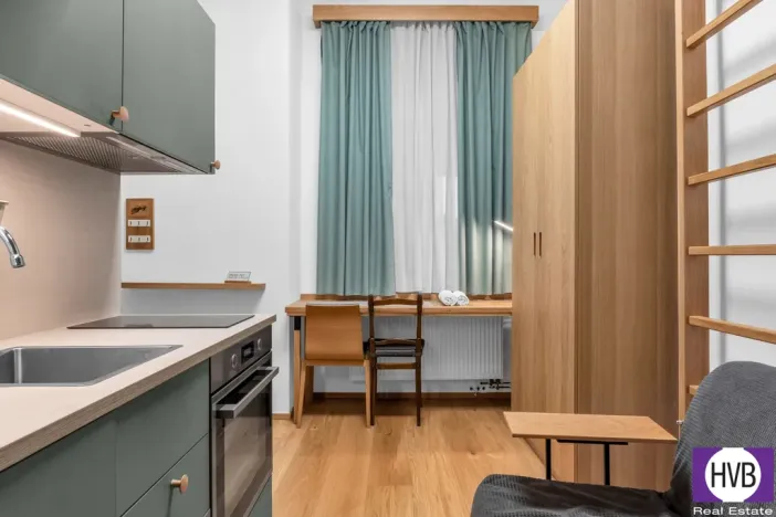 Prodej bytu 1+kk, Praha, Školská, 21 m2