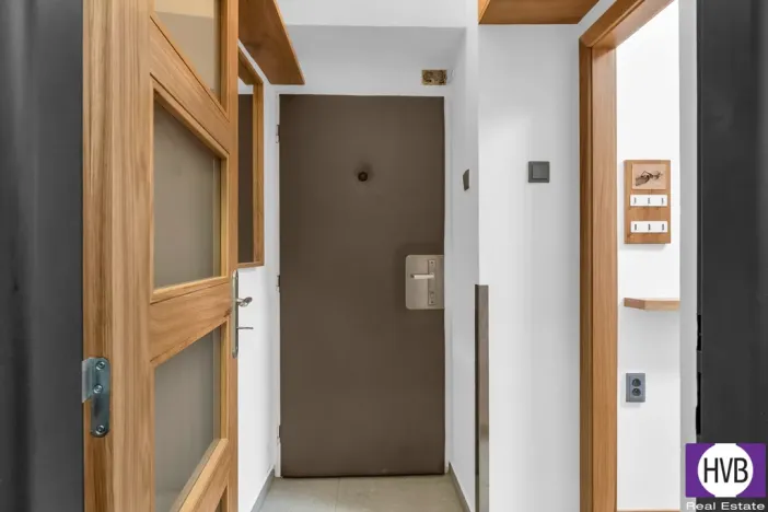 Prodej bytu 1+kk, Praha, Školská, 21 m2