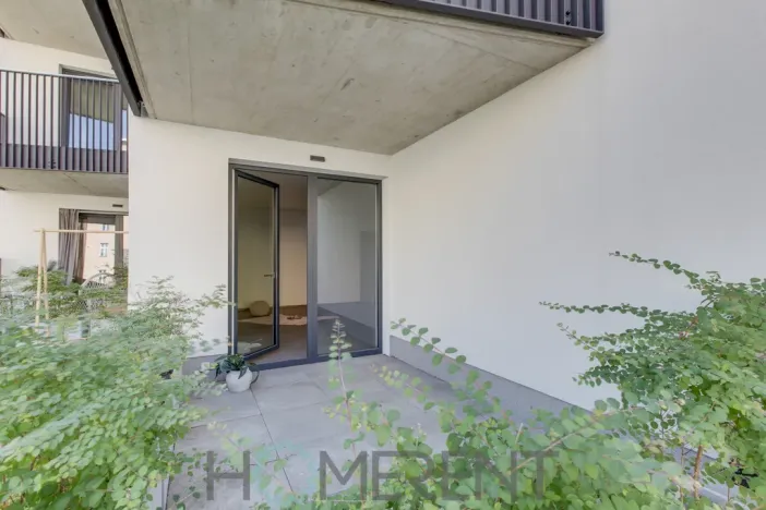 Pronájem bytu 1+kk, Praha, Vyšehradská, 37 m2