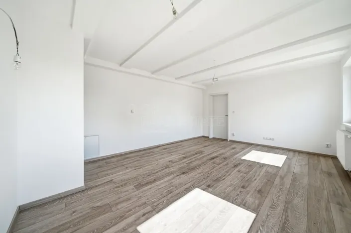 Prodej bytu 2+kk, Bahnhofstraße,Groß-Siegharts,Rakousko, 45 m2