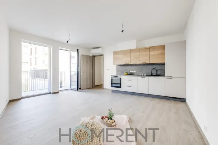 Pronájem bytu 2+kk, Praha, Vyšehradská, 53 m2