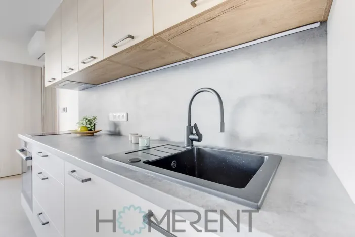 Pronájem bytu 2+kk, Praha, Vyšehradská, 53 m2