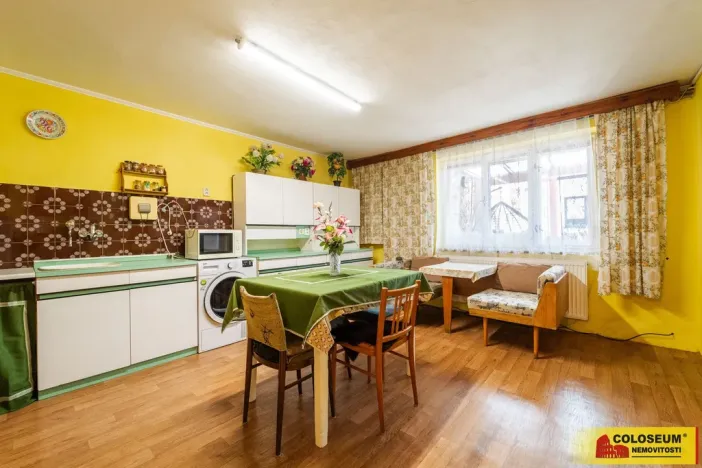 Prodej vícegeneračního domu, Tišnovská Nová Ves, 221 m2