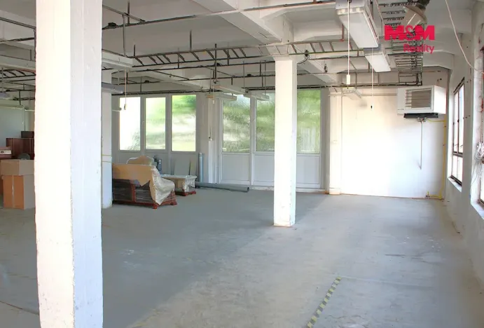 Pronájem skladu, Nová Paka, Kotíkova, 360 m2