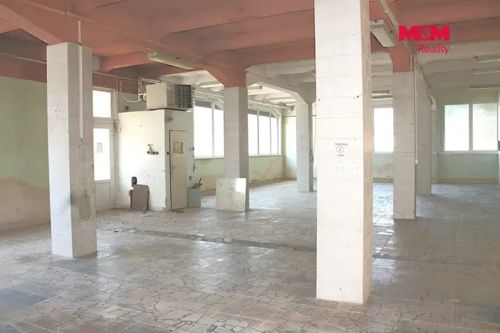 Pronájem obchodního prostoru, Nová Paka, Kotíkova, 330 m2