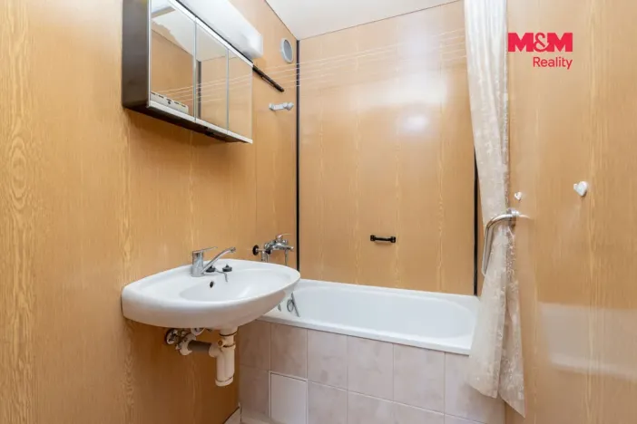 Prodej bytu 2+kk, Humpolec, Lužická, 42 m2