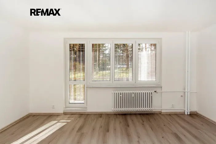 Pronájem bytu 2+kk, Praha - Záběhlice, Hrusická, 47 m2