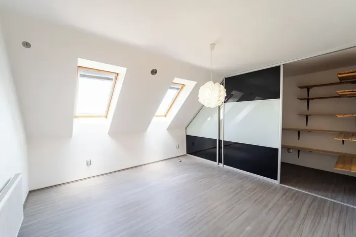 Prodej bytu 4+kk, Mikulov, 22. dubna, 173 m2