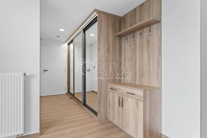 Pronájem bytu 3+kk, Praha - Háje, Výstavní, 97 m2