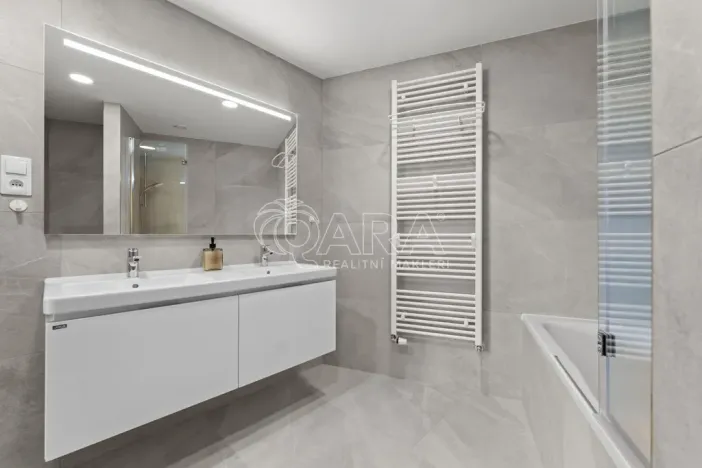 Pronájem bytu 3+kk, Praha - Háje, Výstavní, 97 m2