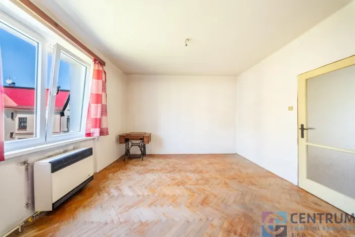 Prodej bytu 2+1, Rychnov u Jablonce nad Nisou, nám. Míru, 53 m2