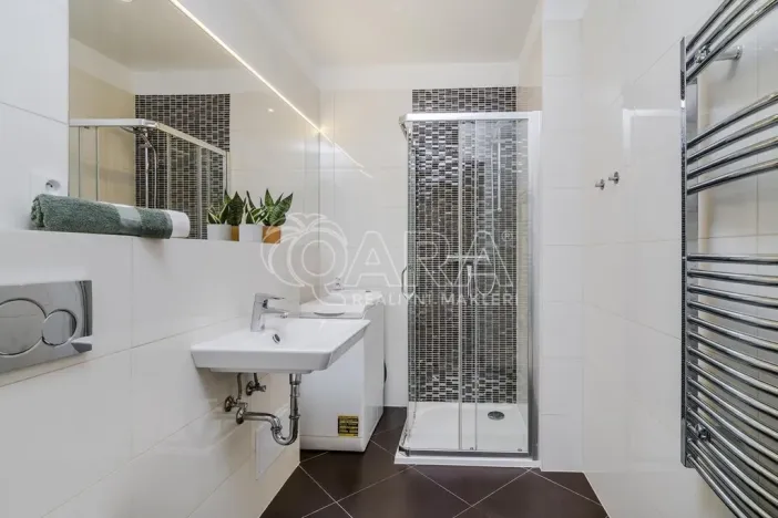 Pronájem bytu 1+kk, Praha - Holešovice, Šimáčkova, 33 m2