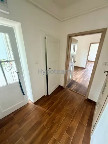 Pronájem bytu 2+kk, Ústí nad Labem, okres ústí nad labem, Resslova, 48 m2