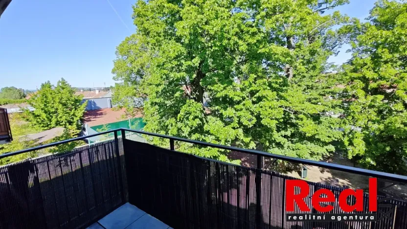 Pronájem bytu 2+kk, Brno, Moravanská, 52 m2