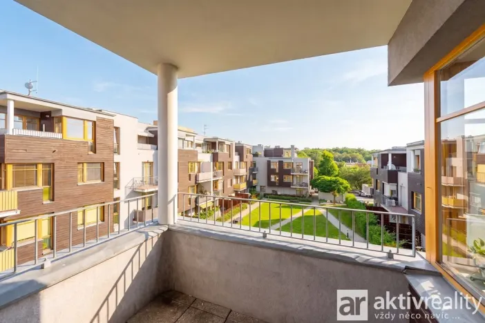Prodej bytu 3+1, Praha - Žižkov, Mezi domky, 110 m2