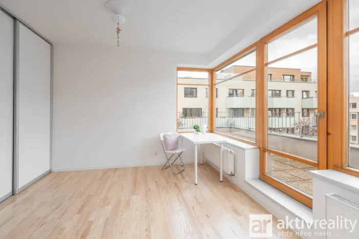 Prodej bytu 3+1, Praha - Žižkov, Mezi domky, 110 m2