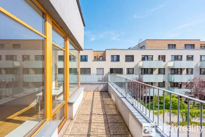 Prodej bytu 3+1, Praha - Žižkov, Mezi domky, 110 m2