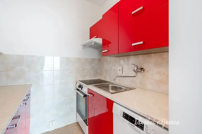 Pronájem bytu 2+kk, Praha, Slancova, 47 m2