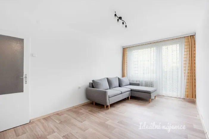 Pronájem bytu 2+kk, Praha, Slancova, 47 m2
