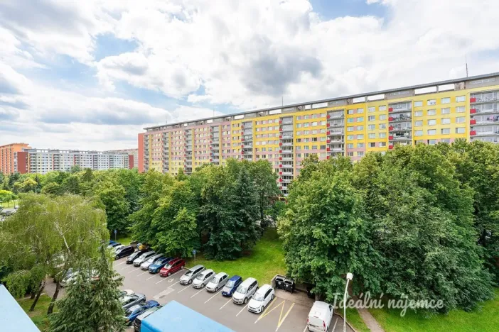 Pronájem bytu 2+kk, Praha, Slancova, 47 m2