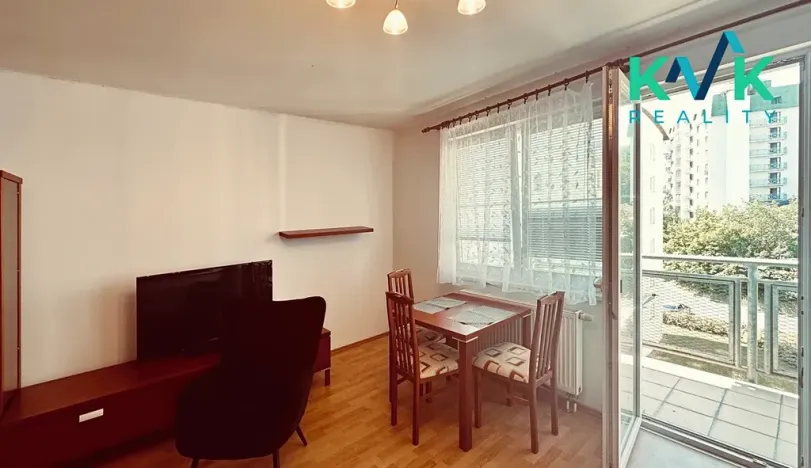 Pronájem bytu 1+kk, Karlovy Vary, Waldertova, 39 m2