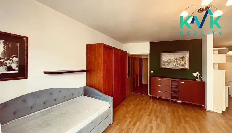 Pronájem bytu 1+kk, Karlovy Vary, Waldertova, 39 m2